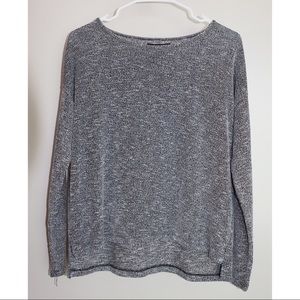 Forever 21 women's gray long sleeve blouse